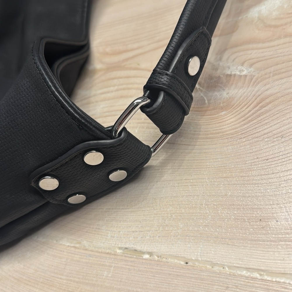 Purse - Picture 3 of 7